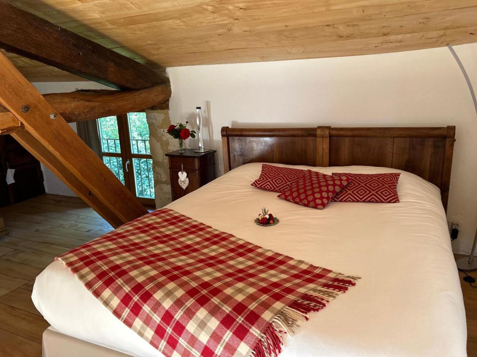 Le Clos Pastel Chambres D'Hotes & Gite Virac Εξωτερικό φωτογραφία